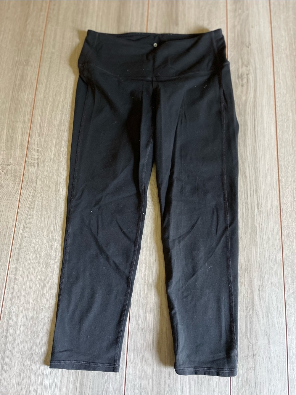 Athleta women's extra small black athletic capris pants